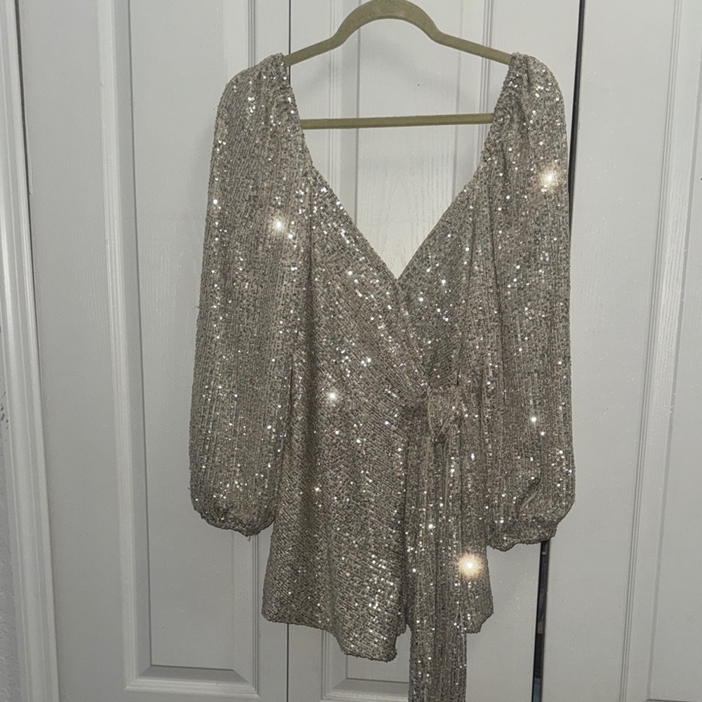 Elegant Sequin Mini Dress - Silver
